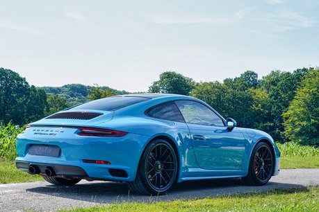 Porsche 911 CARRERA GTS