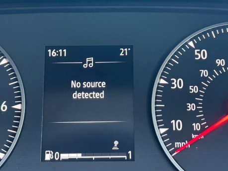 Dacia Sandero 1.0 TCe Essential Euro 6 (s/s) 5dr 27