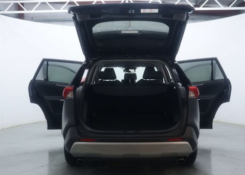 Toyota Rav4 2.5 RAV4 Design HEV 4x2 CVT 5dr 55