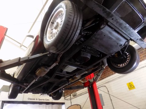 Reliant Scimitar GTE SE6a 22