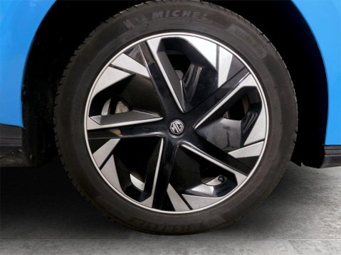 MG MG4 64kWh SE Long Range Hatchback 5dr Electric Auto (203 ps) Air Con - Bluetoo 10
