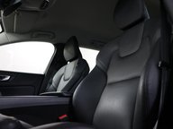 Volvo V60 B4 CROSS COUNTRY AWD MHEV 34