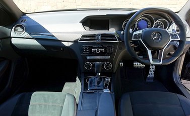 Mercedes-Benz C Class C63 AMG Black Series 24