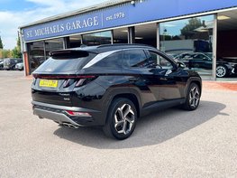 Hyundai TUCSON 1.6 Tucson Premium TGDi HEV Auto 5dr 8