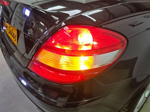 Mercedes-Benz SLK 3.5 SLK350 2dr 33