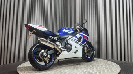 Suzuki GSX-R 2005 28K NEW MOT SERVICED WARRANTY 600CC SUPER SPORT GIXXER 4