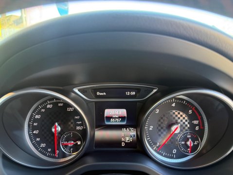 Mercedes-Benz A Class 1.5 A180d AMG Line 7G-DCT Euro 6 (s/s) 5dr 33