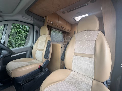 Bessacarr E 5 Berth | 4 Belts | Dinette | Rear Kitchen| Side Bathroom | Vanlux 7