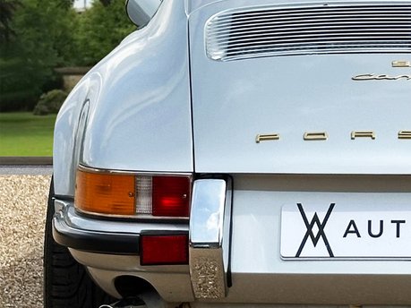 Porsche 911 Carrera Sport Back-Date 27