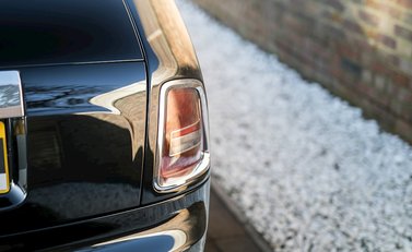 Rolls-Royce Phantom Coupe 10