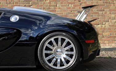 Bugatti Veyron 16.4 6