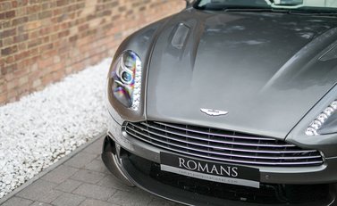 Aston Martin Vanquish S Volante 23