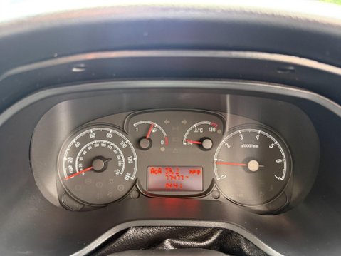 Vauxhall Combo 1.3 CDTi 2000 ecoFLEX 16v Panel Van 3dr Diesel Manual FWD L1 H1 (126 g/km, 28
