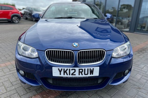 BMW 3 Series 330D M SPORT AUTO 3