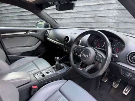 Audi A3 1.0 A3 Black Edition 30 TFSI 4dr 25