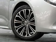 Toyota Corolla 1.8 VVT-h Design Touring Sports 5dr Petrol Hybrid CVT Euro 6 (s/s) (122 ps) 69