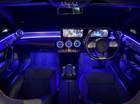 Mercedes-Benz A Class 1.5 A180d AMG Line (Premium Plus 2) 7G-DCT Euro 6 (s/s) 5dr 28