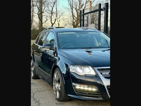 Volkswagen Passat 3.6 FSI V6 R36 DSG 4Motion Euro 5 5dr 28