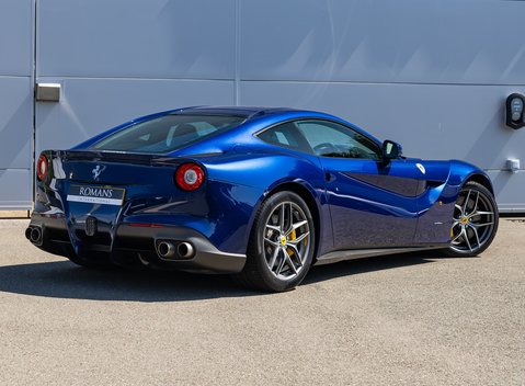 Ferrari F12 Berlinetta 4