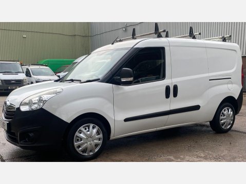 Vauxhall Combo 1.6 CDTi 2300 16v FWD L1 H2 (s/s) 3dr 22