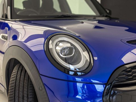 Mini Hatch 2.0 Cooper S Sport Hatchback 5dr Petrol Steptronic Euro 6 (s/s) (192 ps) 31