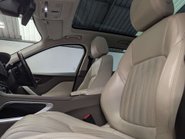 Jaguar F-Pace 2.0 F-PACE Portfolio AWD D Auto 4WD 5dr 38