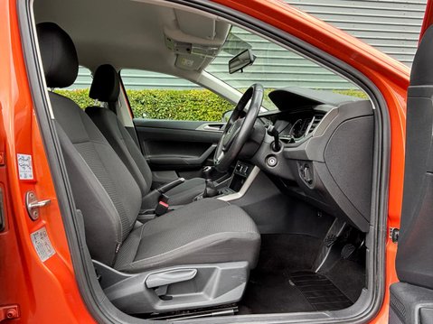 Volkswagen Polo SE TSI 13