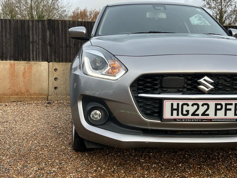 Suzuki Swift SZ-T DUALJET MHEV 32
