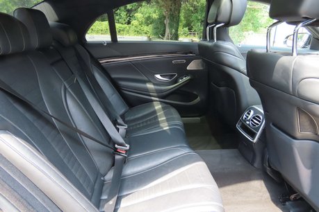 Mercedes-Benz S Class 3.0 S350Ld V6 AMG Line (Premium Plus) Saloon 4dr Diesel G-Tronic+ Euro 6 (s 10