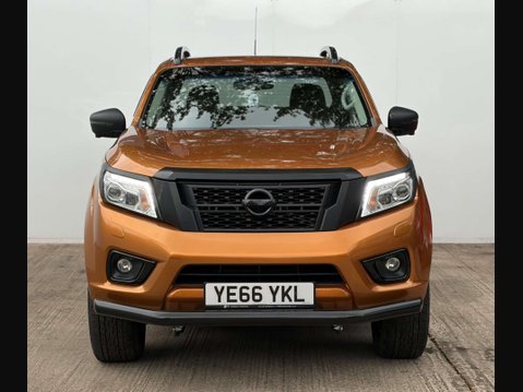 Nissan Navara 2.3 Navara Tekna dCi Auto 4WD 5dr 46