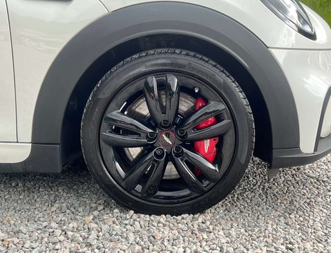 Mini Hatch 2.0 John Cooper Works Auto 3dr 14