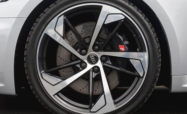 Audi RS5 Coupé Sport Edition 10