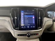Volvo V60 2.0 B5 MHEV Estate 5dr Petrol Hybrid Auto AWD Euro 6 (s/s) (250 ps) 2 Owner 18
