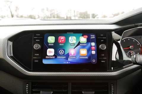 Volkswagen T-Cross ACTIVE TSI DSG 34