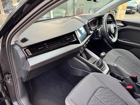 Audi A1 SPORTBACK TFSI SPORT 18