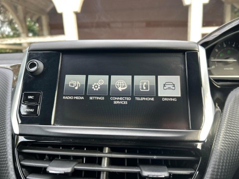 Peugeot 208 ACTIVE 6