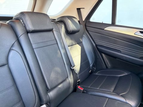 Mercedes-Benz GLE 2.1 GLE 250 D 4Matic AMG Line Premium Auto 4WD 5dr 35