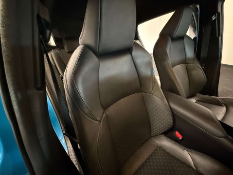 Toyota C-HR 1.2 C-HR-Dynamic 5dr 14