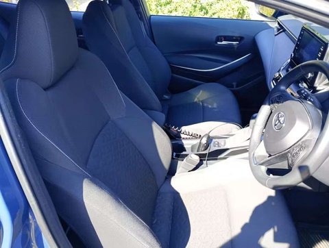 2021 Toyota Corolla thumbnail 6