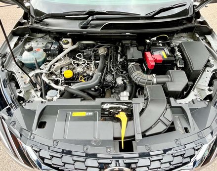 Nissan Qashqai 1.3 Qashqai N-Connecta DiG-T MHEV 5dr 7