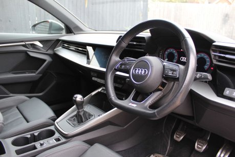 Audi A3 1.5 A3 Sportback 35 TFSI S Line 5dr 5