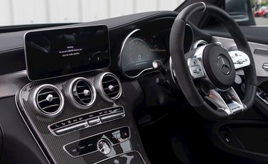 Mercedes-Benz C63 C63 S Premium Plus 17