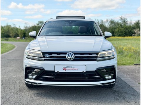 Volkswagen Tiguan 2.0 TDI R-Line Euro 6 (s/s) 5dr 17