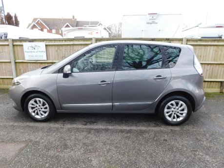 Renault Scenic DYNAMIQUE TOMTOM ENERGY 1.5 DCI S/S 5Dr 7