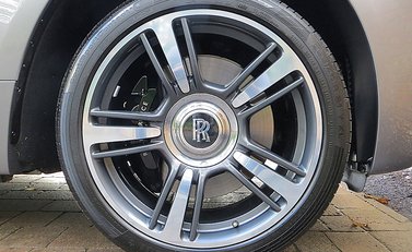 Rolls-Royce Wraith 13