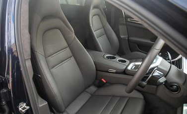 Porsche Panamera Turbo S E-Hybrid Executive 13