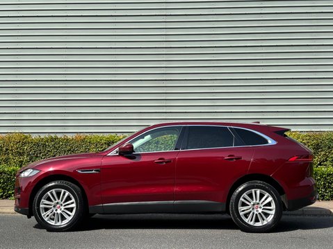 Jaguar F-Pace PORTFOLIO AWD 4