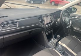 Volkswagen T-Roc SEL TDI 4MOTION 26