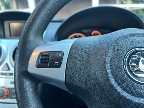 Vauxhall Corsa EXCITE AC 20