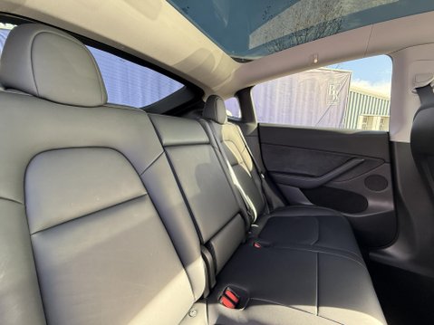 Tesla Model Y (Dual Motor) Long Range SUV 5dr Electric Auto 4WDE (384 bhp) 26